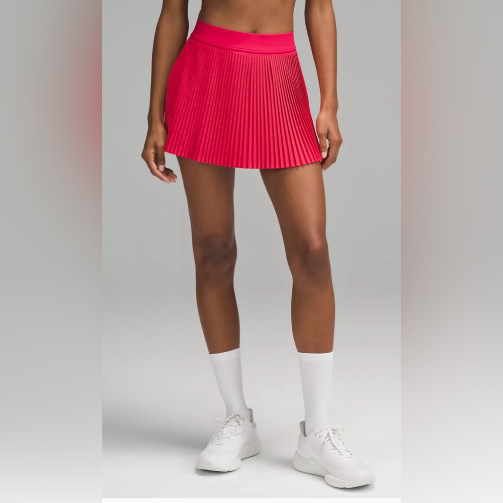 🆕Lululemon🍋 Varsity High-Rise Pleated Tennis Colour Cherry Mist Sz 4